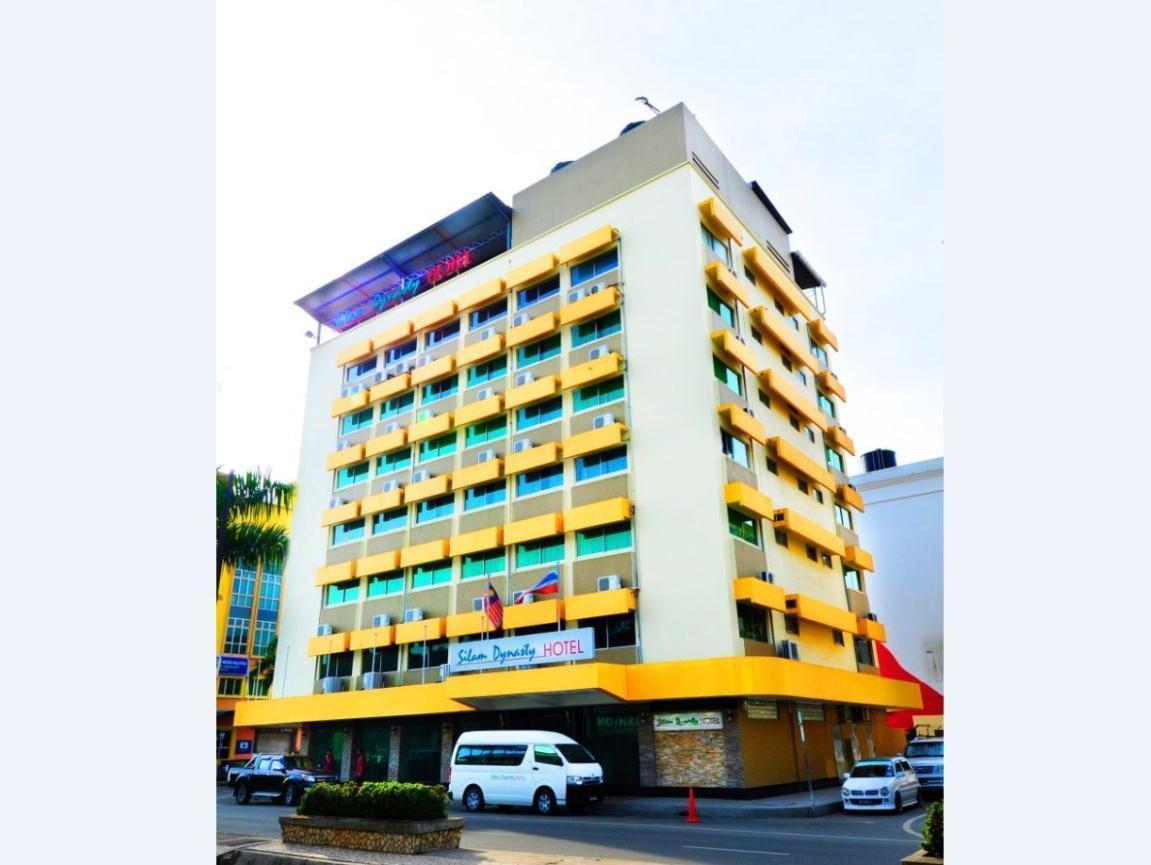 Silam Dynasty Hotel Lahad Datu Esterno foto